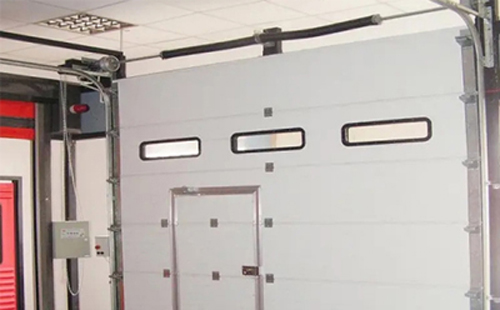 富县工业提升门的安装方法