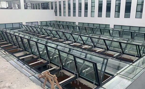 百安科技有限公司近期富县排烟窗项目案例分享 百安科技有限公司近期富县排烟窗项目案例分享